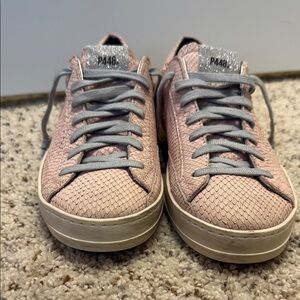 P448 Pink Textured Low-Top Sneakers with Silver Tongue